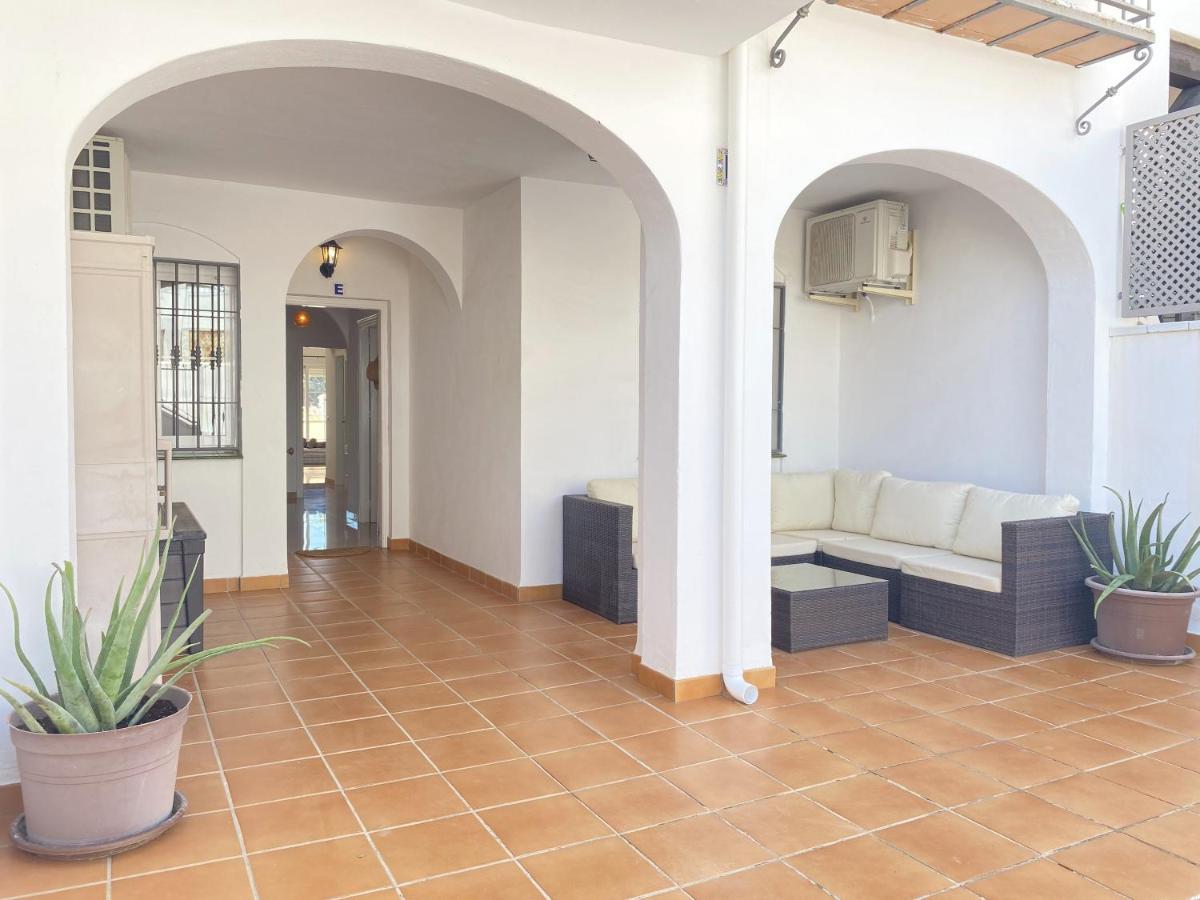 Mediterraneo Bajo Casasol Нерха Екстериор снимка