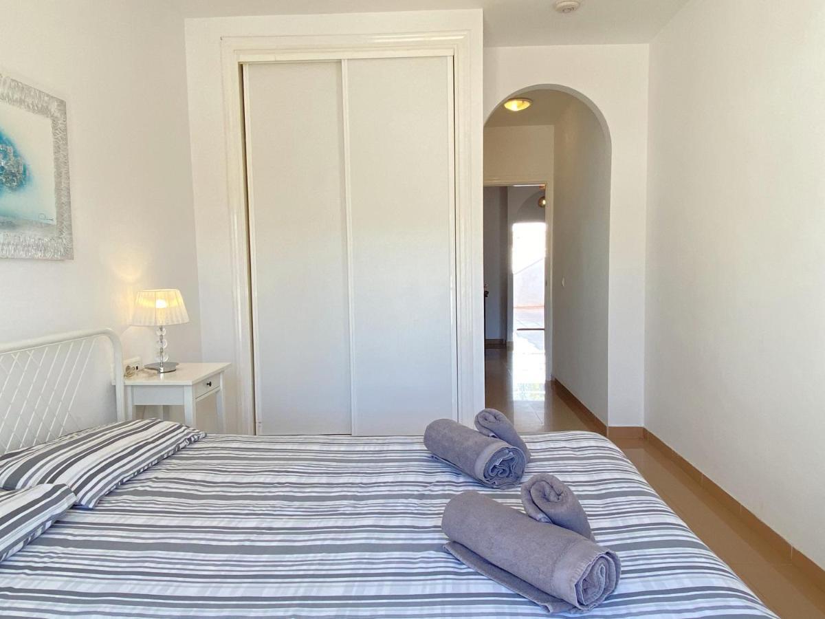 Mediterraneo Bajo Casasol Нерха Екстериор снимка
